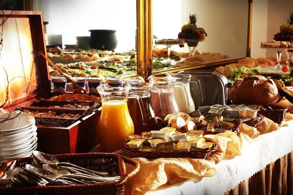 ***  Hotel Artur Cracovie Pologne