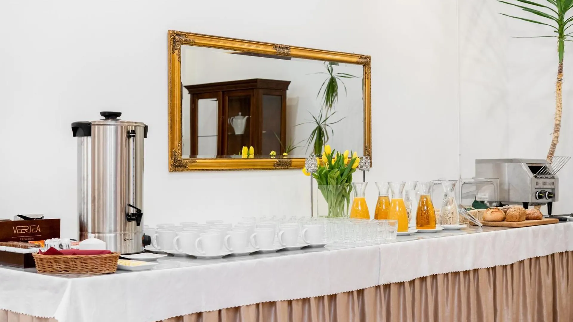 ***  Hotel Artur Cracovie Pologne